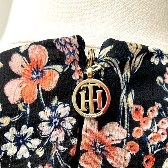 NWT Tommy Hilfiger Self Belted Floral Print Lined Dress With Zip Back Closure - Picture 7 of 10
